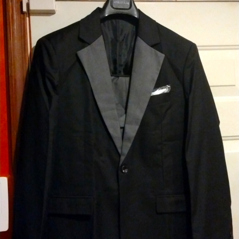 Apollo king three piece male suit